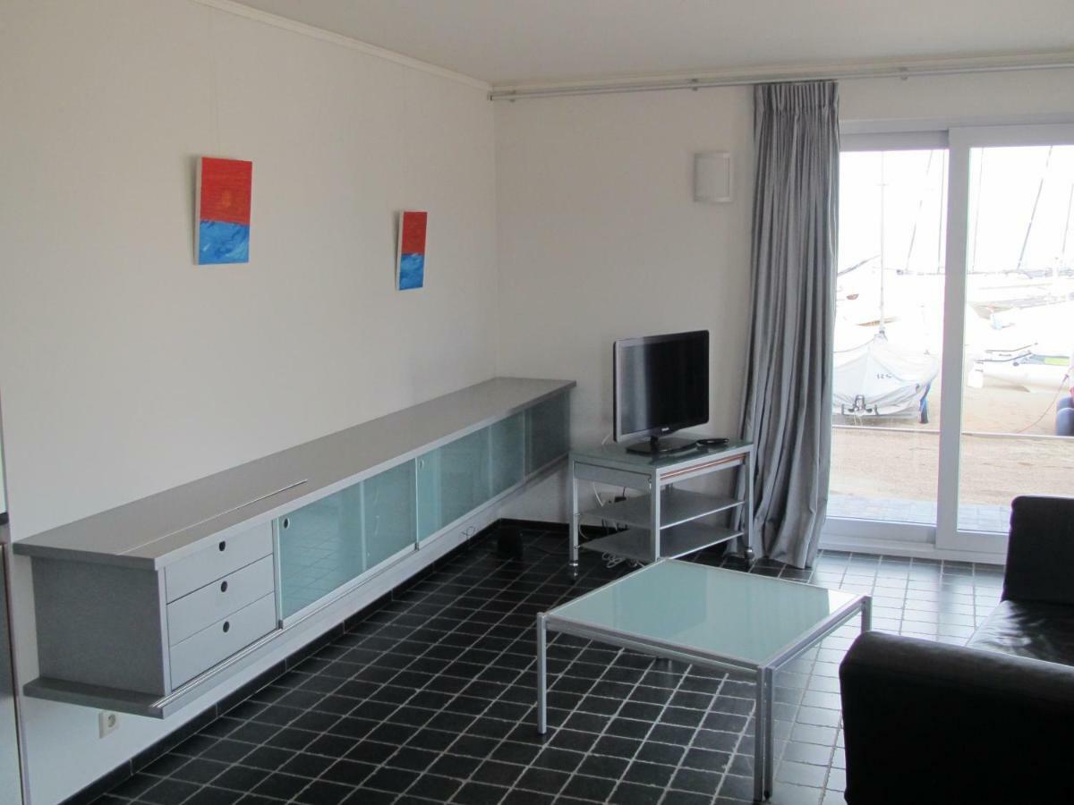 Malibu Beach Koksijde Exterior photo
